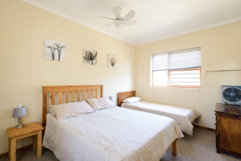 ג'פריס ביי Albatross Beach Guest House מראה חיצוני תמונה