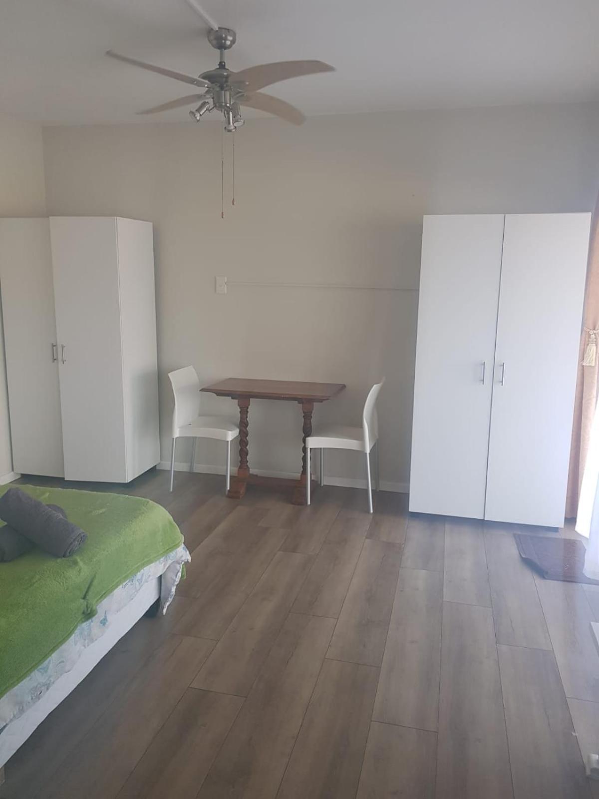 ג'פריס ביי Albatross Beach Guest House מראה חיצוני תמונה